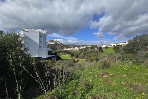 Helårsgrund i Estepona, Malaga, Estepona - € 394.000 | Ref: R5288476 - foto 6