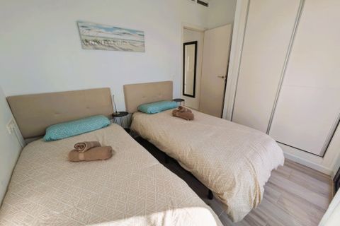 Villa i Cabo Roig, Alicante, Cabo Roig - € 450.000 | Ref: THK28-0167-4543 - foto 18