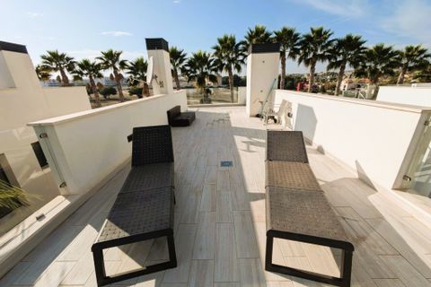 Villa i Cabo Roig, Alicante, Cabo Roig - € 450.000 | Ref: THK28-0167-4543 - foto 26