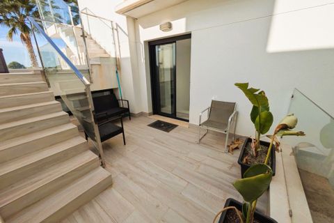 Villa i Cabo Roig, Alicante, Cabo Roig - € 450.000 | Ref: THK28-0167-4543 - foto 29