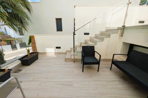 Villa i Cabo Roig, Alicante, Cabo Roig - € 450.000 | Ref: THK28-0167-4543 - foto 30