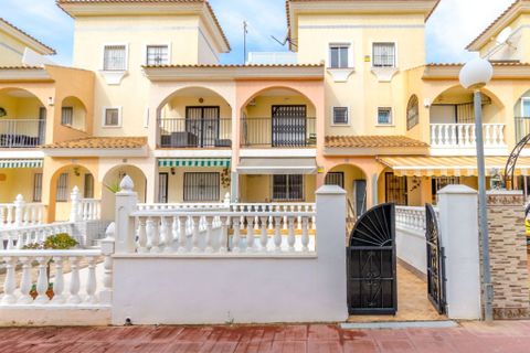 Byhus i Playa Flamenca, Alicante, Playa Flamenca - € 285.000 | Ref: THK28-0168-4544 - foto 1