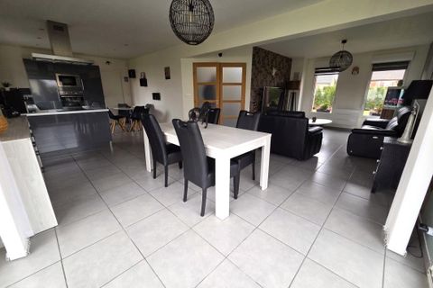 Bungalow i Cambrai, Nord, Cambrai - € 310.900 | Ref: 7341139 - foto 12