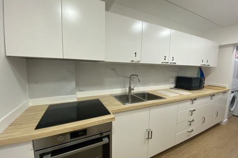 Leilighet i Carnaxide, Lisbon, Carnaxide - € 500 000 | Ref: APT2143AF - foto 11