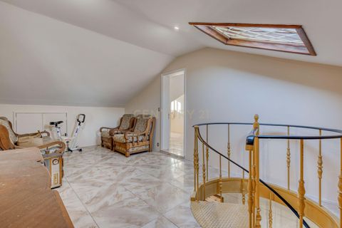 Villa en Valongo, Porto, Valongo - € 385.000 | Ref: C0412-00936 - photo 31