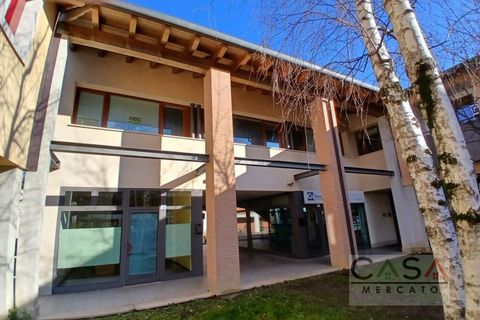 Erhvervsejendom i Maniago, Pordenone, Maniago - € 140.000 | Ref: 2359-205 - foto 2