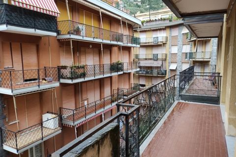 Lejlighed i Rapallo, Genoa, Rapallo - € 125.000 | Ref: A1181 - foto 2