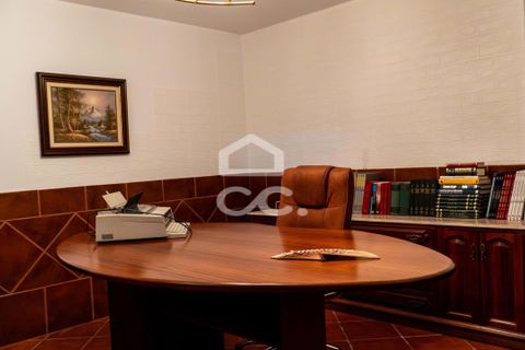 Villa i Guimaraes, Braga, Guimaraes - € 499.000 | Ref: 336/M/01966 - foto 21