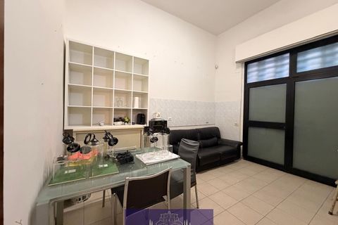 Erhvervsejendom i Florence, Florence, Florence - € 140.000 | Ref: a26025 - foto 1