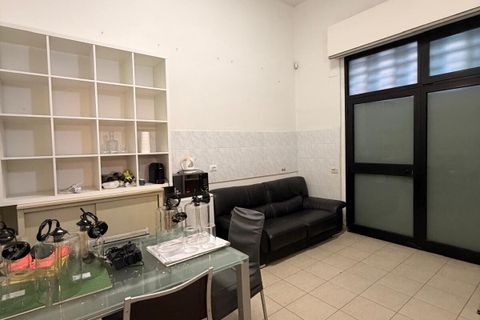 Erhvervsejendom i Florence, Florence, Florence - € 140.000 | Ref: a26025 - foto 2