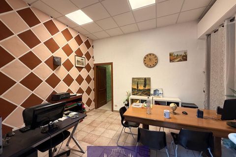 Erhvervsejendom i Florence, Florence, Florence - € 140.000 | Ref: a26025 - foto 15
