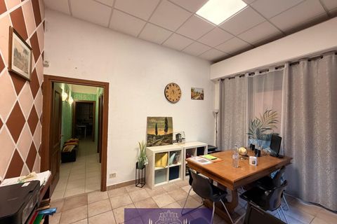 Erhvervsejendom i Florence, Florence, Florence - € 140.000 | Ref: a26025 - foto 17