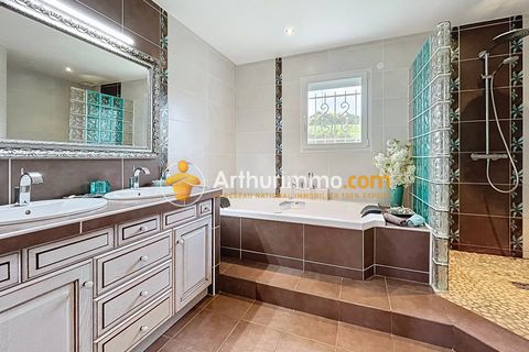 Villa i Bourgoin-Jallieu, Isere, Bourgoin-Jallieu - € 799.000 | Ref: 86381818 - foto 9
