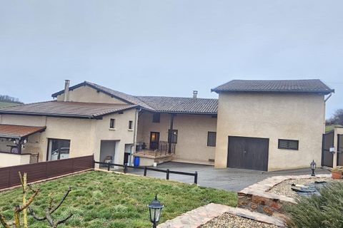 Farm hus i Brussieu, Rhone, Brussieu - € 389.000 | Ref: GV774 - foto 1