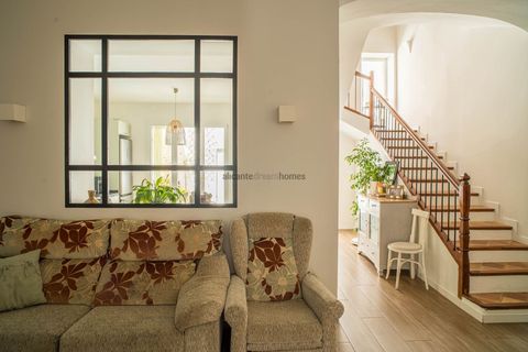 Landsbyhus i Pinoso, Alicante, Pinoso - € 220.000 | Ref: ANN-R137 - foto 4