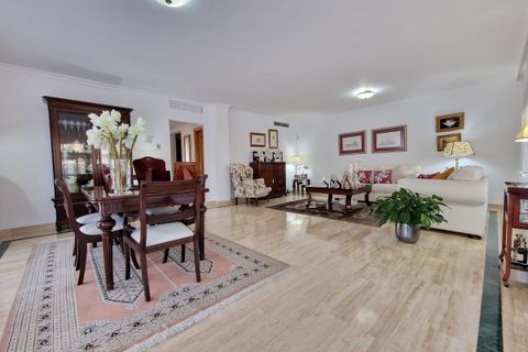 Villa a Marbella, Malaga, Marbella - € 2.200.000 | Ref: DPIe37456 - foto 16