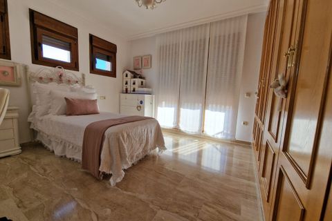 Villa a Marbella, Malaga, Marbella - € 2.200.000 | Ref: DPIe37456 - foto 27