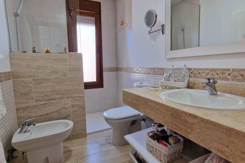 Villa a Marbella, Malaga, Marbella - € 2.200.000 | Ref: DPIe37456 - foto 30