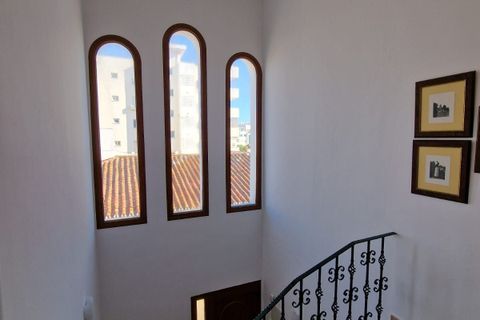 Villa a Marbella, Malaga, Marbella - € 2.200.000 | Ref: DPIe37456 - foto 32