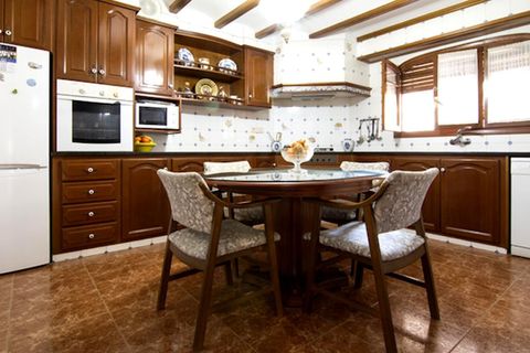 Villa a Canals, Valencia, Canals - € 400.000 | Ref: 03694/399 - foto 7