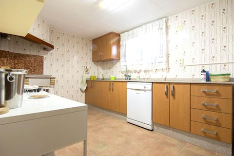 Villa a Canals, Valencia, Canals - € 400.000 | Ref: 03694/399 - foto 29