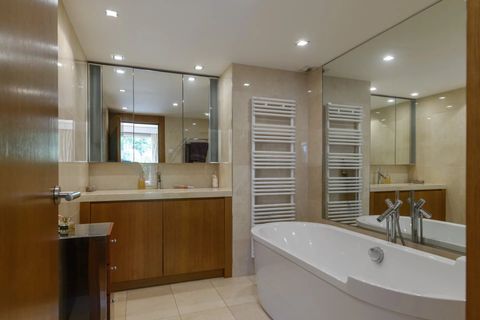 Leilighet i Marseille, Bouches-du-Rhone, Marseille - € 1 050 000 | Ref: HH-15939805 - foto 10