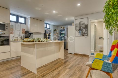 Villa i Odivelas, Lisbon, Odivelas - € 995.000 | Ref: ZMPT577109 - foto 3