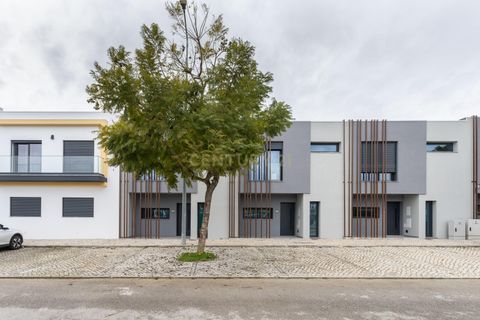 Villa i Palmela, Setubal, Palmela - € 530.000 | Ref: C0237-03722 - foto 1