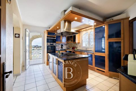 Villa i Bidart, Pyrenees-Atlantiques, Bidart - € 1.484.000 | Ref: M1807 - foto 8