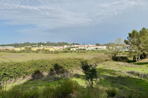 Helårsgrund i Azambuja, Lisbon, Azambuja - € 350.000 | Ref: C0409-01419 - foto 1