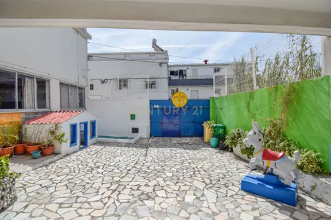 Erhvervsejendom i Camarate, Lisbon, Camarate - € 500.000 | Ref: C0409-01605 - foto 2