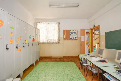 Erhvervsejendom i Camarate, Lisbon, Camarate - € 500.000 | Ref: C0409-01605 - foto 16