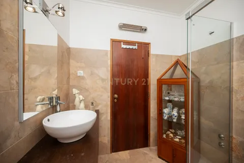 Villa i Almocageme, Lisbon, Almocageme - € 917.000 | Ref: C0409-01595 - foto 12