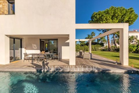 Villa i Antibes, Alpes-Maritimes, Antibes - € 4.900.000 | Ref: V0692AN - foto 16