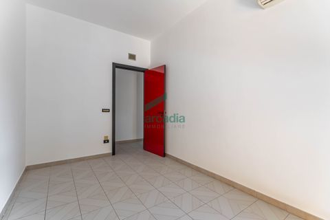 Erhvervsejendom i Bari, Bari, Bari - € 240.000 | Ref: 12008/2026 - foto 10