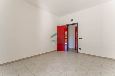 Erhvervsejendom i Bari, Bari, Bari - € 240.000 | Ref: 12008/2026 - foto 14