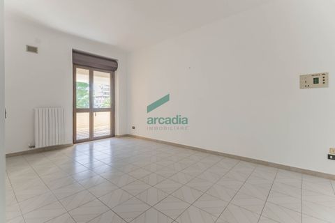 Erhvervsejendom i Bari, Bari, Bari - € 240.000 | Ref: 12008/2026 - foto 31