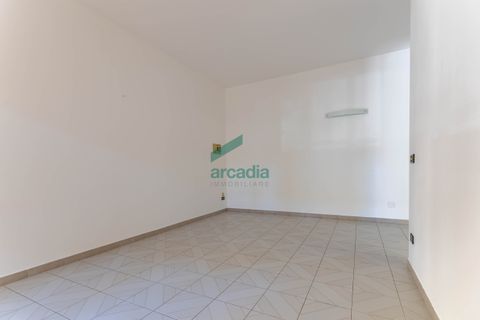 Erhvervsejendom i Bari, Bari, Bari - € 240.000 | Ref: 12008/2026 - foto 35