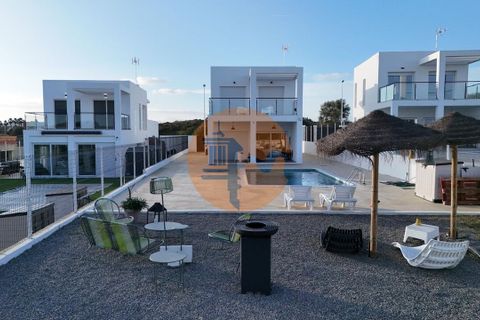 Villa en Ayamonte, Huelva, Ayamonte - € 380.000 | Ref: SU-CS-MI-94094 - photo 10