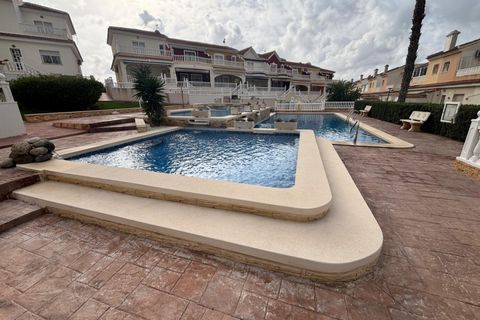 Rækkehus i Benijofar, Alicante, Benijofar - € 179.995 | Ref: 6399Q/13477 - foto 10