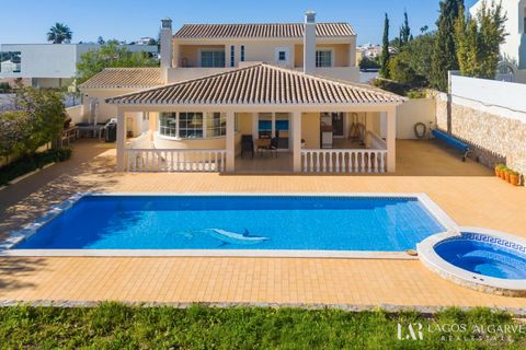 Villa i Luz, Faro, Luz - € 755.000 | Ref: VA110 - foto 2
