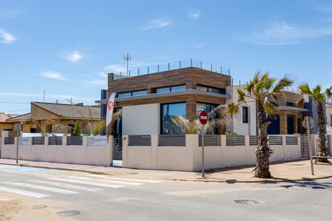 Villa i Torrevieja, Alicante, Torrevieja - € 940.000 | Ref: C093-D02-V44 - foto 45