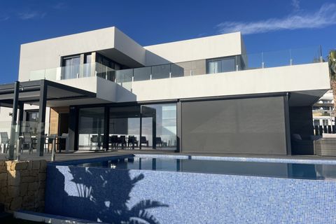 Villa i Finestrat, Alicante, Finestrat - € 1.950.000 | Ref: AK-20008 - foto 2