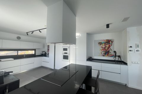 Villa i Finestrat, Alicante, Finestrat - € 1.950.000 | Ref: AK-20008 - foto 14