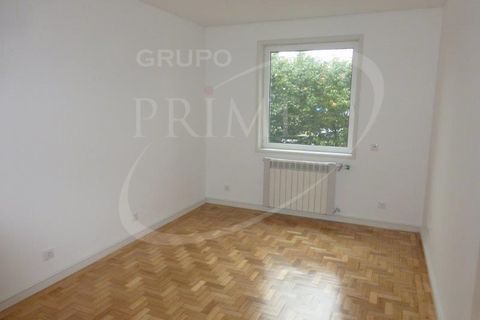 Villa a Porto, Porto, Porto - € 5.000/mes | Ref: 32818 - foto 2