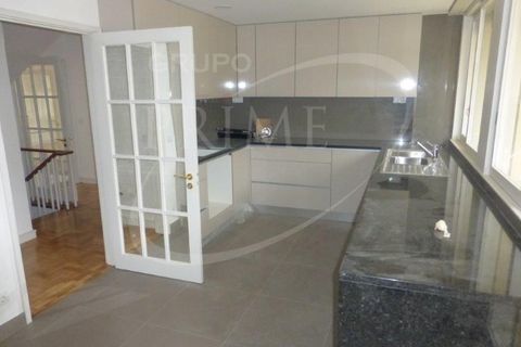 Villa a Porto, Porto, Porto - € 5.000/mes | Ref: 32818 - foto 3