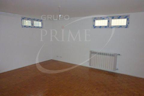 Villa a Porto, Porto, Porto - € 5.000/mes | Ref: 32818 - foto 12