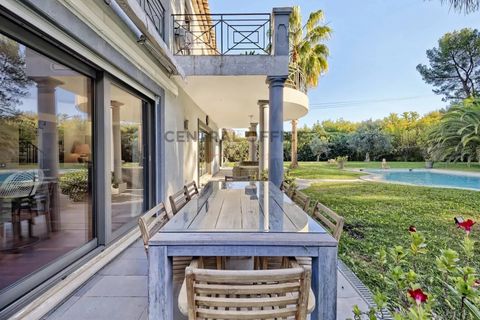 Villa i Mougins, Alpes-Maritimes, Mougins - € 3.150.000 | Ref: 86687252 - foto 13