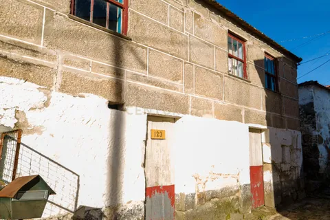 Villa i Penhalonga e Pacos de Gaiolo, Porto, Penhalonga e Pacos de Gaiolo - € 49.000 | Ref: C0471-00107 - foto 6