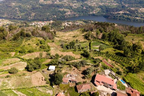 Helårsgrund i Penhalonga e Pacos de Gaiolo, Porto, Penhalonga e Pacos de Gaiolo - € 35.000 | Ref: C0471-00073 - foto 4
